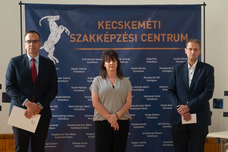 Az év tanárait köszöntötte a Kecskeméti Szakképzési Centrum