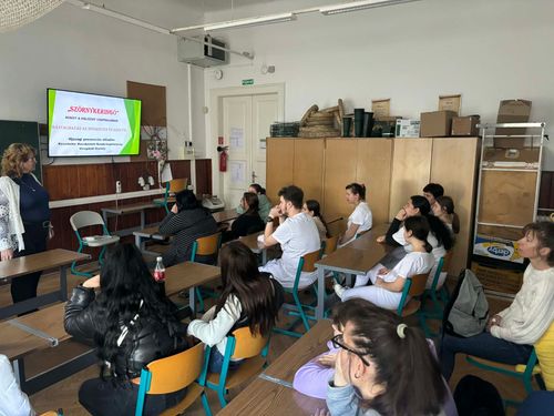 Cyberbullying témájú bűnmegelőzési előadás az iskolánkban 📲💻